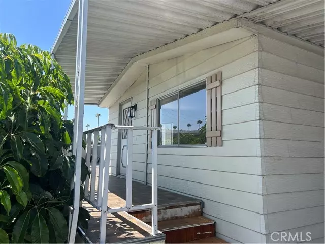 432 S Harbor Blvd, Santa Ana, CA 92704