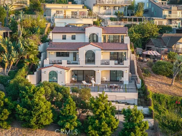 1060 Van Dyke Drive, Laguna Beach, CA 92651