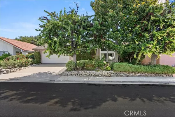 Costa Mesa, CA 92626,3382 Fuchsia Street