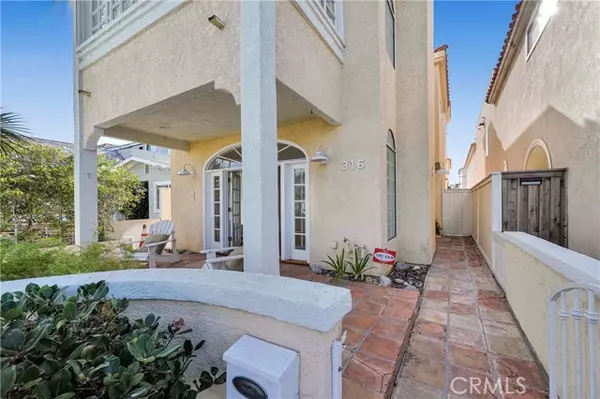 Huntington Beach, CA 92648,316 14th Street