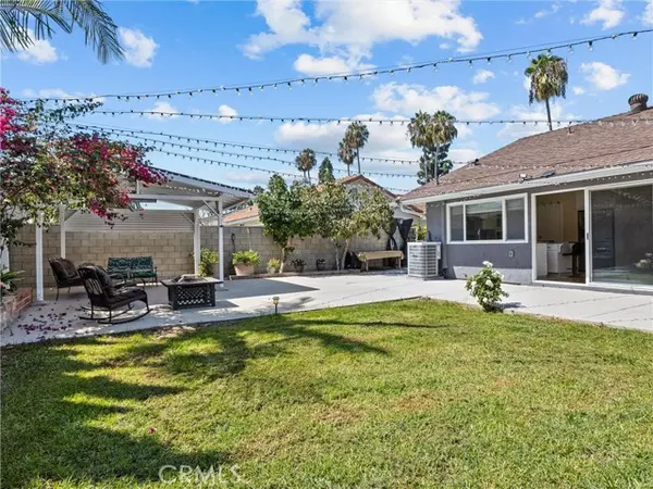 Fountain Valley, CA 92708,9682 Talbert Avenue