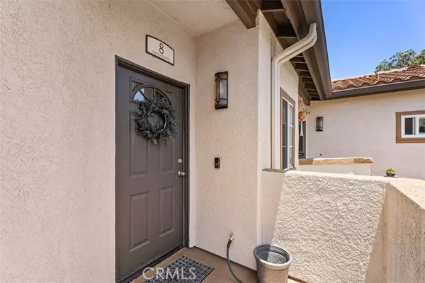 Rancho Santa Margarita, CA 92688,8 Via Contento