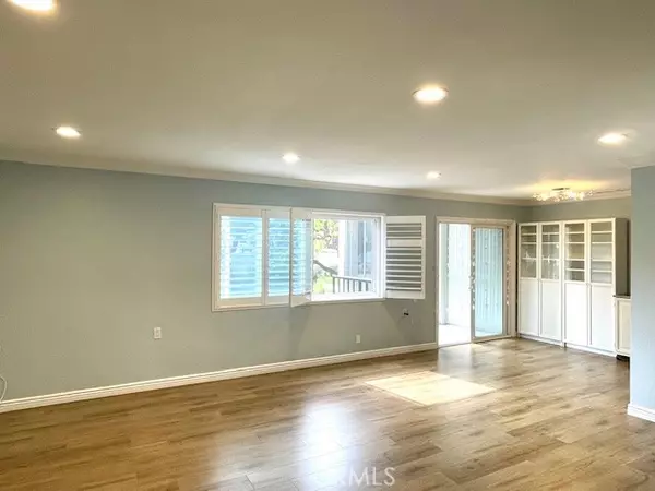 Laguna Woods, CA 92637,2339 Avenida Sevilla