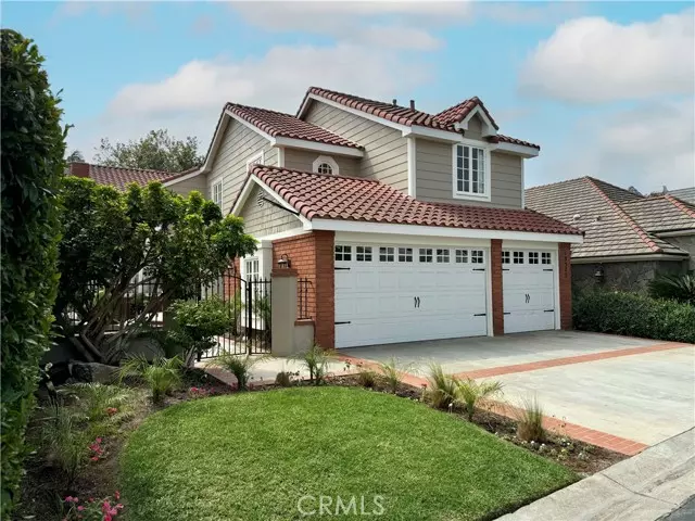 Huntington Beach, CA 92648,19375 Woodlands Drive