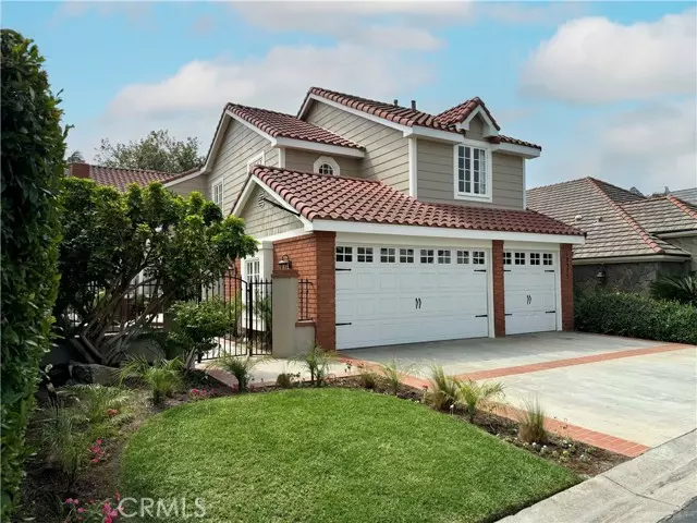 Huntington Beach, CA 92648,19375 Woodlands Drive