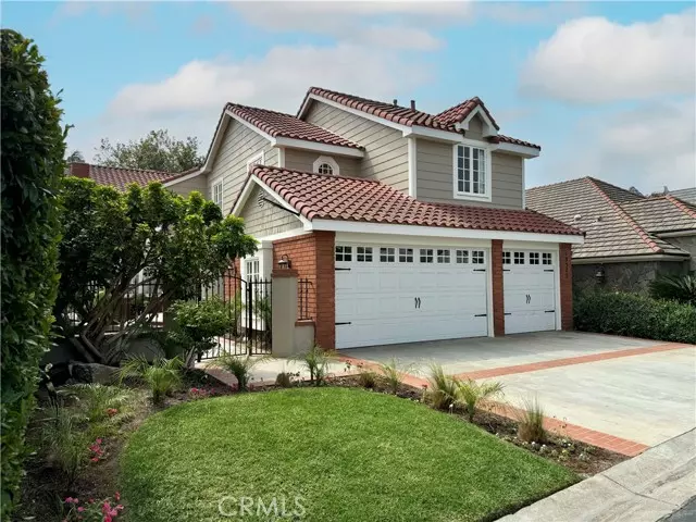 Huntington Beach, CA 92648,19375 Woodlands Drive