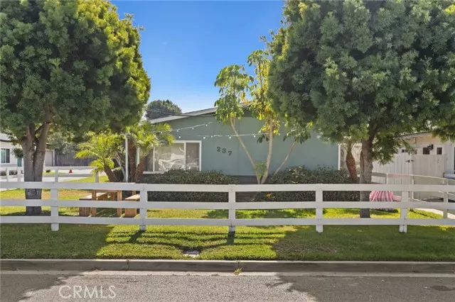 237 Costa Mesa Street, Costa Mesa, CA 92627