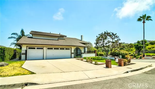 San Clemente, CA 92673,502 Via Juarez