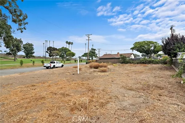 San Clemente, CA 92672,138 Avenida San Fernando