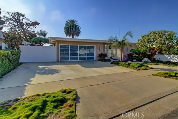 Huntington Beach, CA 92649,16941 Bedford Ln