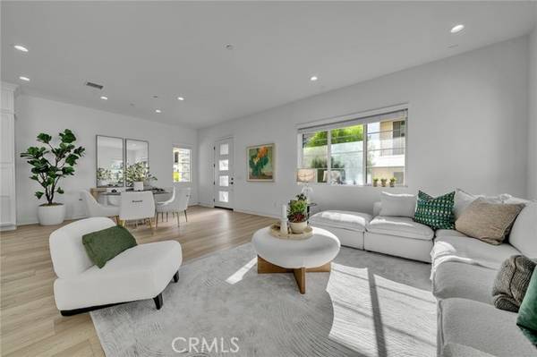 458 Chorus, Irvine, CA 92618