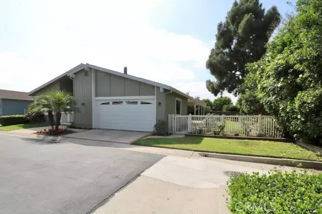 1500 Canyon Lake, Santa Ana, CA 92705