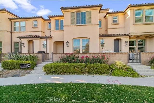 Lake Forest, CA 92630,88 Finch