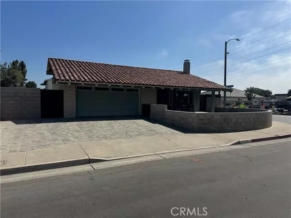 Huntington Beach, CA 92646,21212 Strathmoor Lane