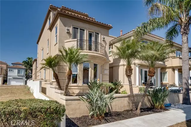 309 8th Street, Huntington Beach, CA 92648