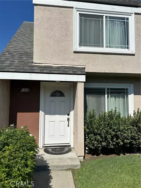 11 Albany, Irvine, CA 92604