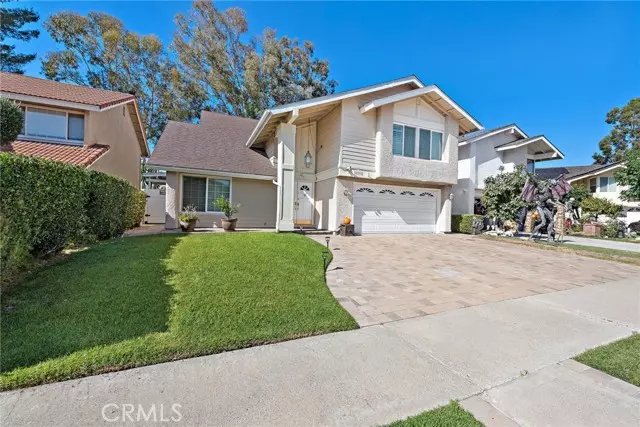 25295 Cinnamon Road, Lake Forest, CA 92630