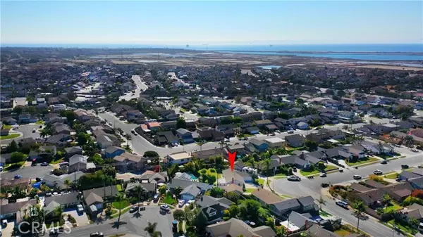 Huntington Beach, CA 92647,17852 Prescott Ln