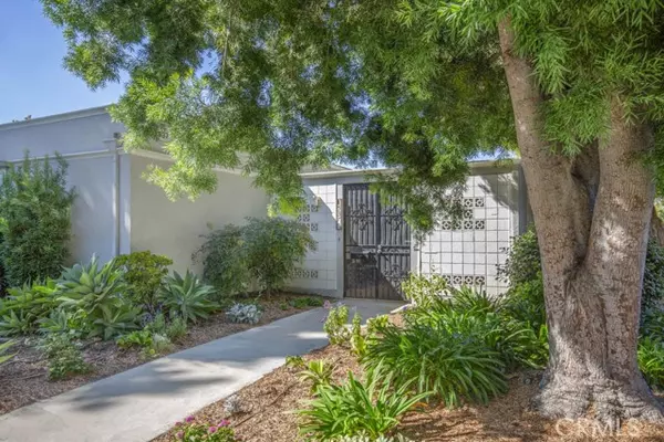 Laguna Woods, CA 92637,537 Via Estrada