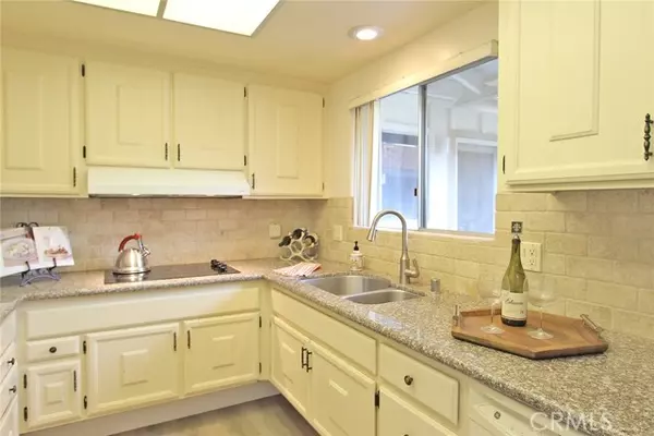 Laguna Woods, CA 92637,673 Via Mendoza