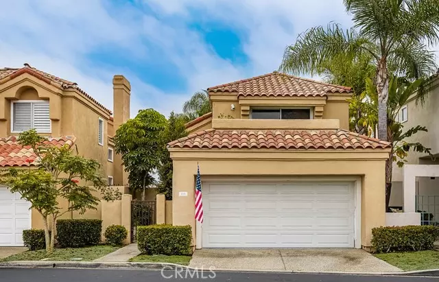 66 Cormorant Circle, Newport Beach, CA 92660