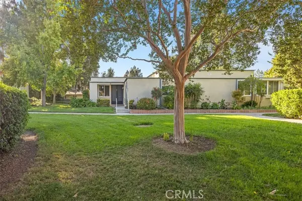 Laguna Woods, CA 92637,111 Via Estrada #H