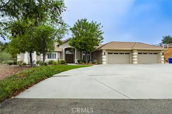 30030 Mckenna Heights Court,  Valley Center,  CA 92082