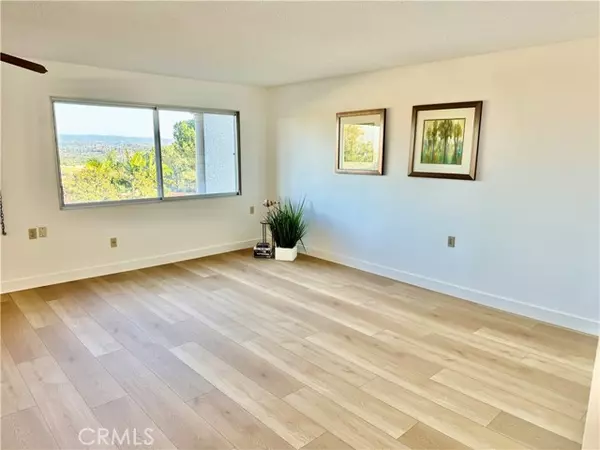 Laguna Woods, CA 92637,4026 Calle Sonara