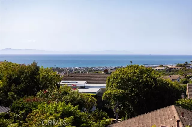 1543 Sandcastle Drive, Corona Del Mar, CA 92625