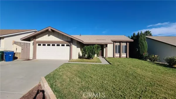 10325 Lairwood Drive, Santee, CA 92071