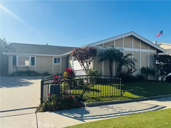 4772 Fir Avenue, Seal Beach, CA 90740