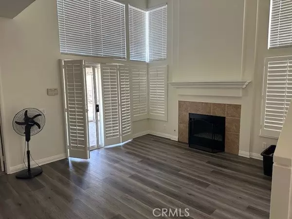 Orange, CA 92869,8215 East White Oak