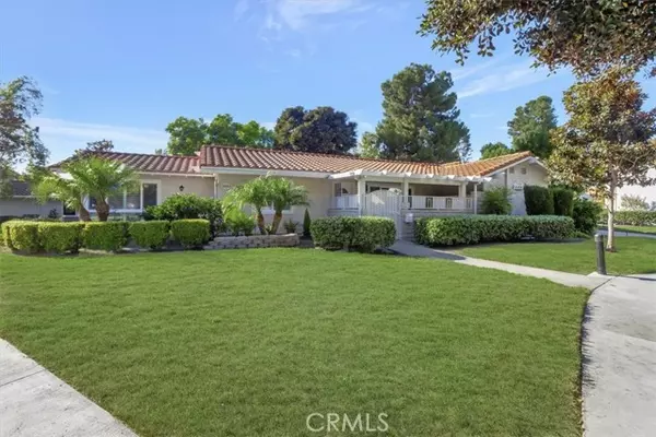 Laguna Woods, CA 92637,2223 Via Puerta