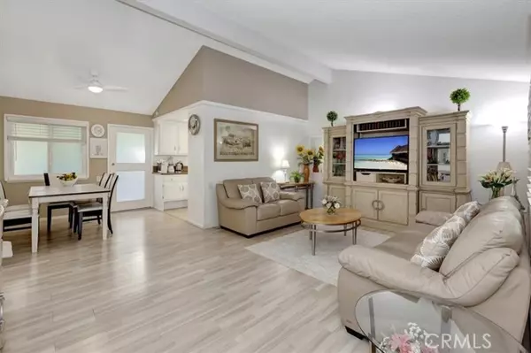 Laguna Woods, CA 92637,2223 Via Puerta