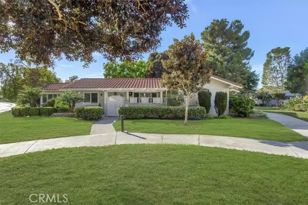 Laguna Woods, CA 92637,2223 Via Puerta