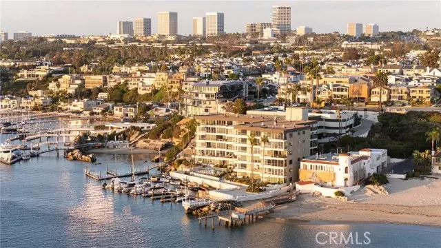 Corona Del Mar, CA 92625,2525 Ocean Boulevard