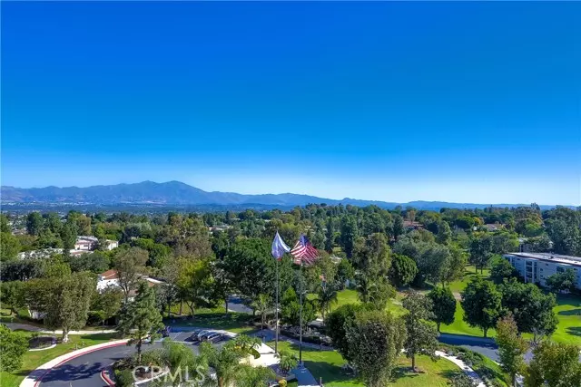 Laguna Woods, CA 92637,24055 PASEO DEL LAGO