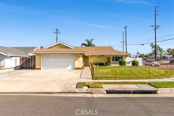 19962 Gloucester Lane,  Huntington Beach,  CA 92646