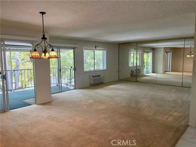 Laguna Woods, CA 92637,2370 Via Mariposa