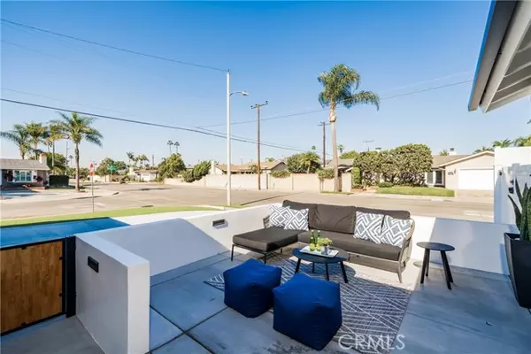 Seal Beach, CA 90740,432 Opal Cove Way