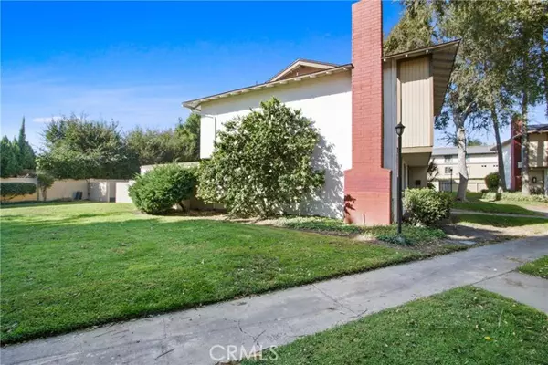 Tustin, CA 92780,1722 Mitchell Avenue