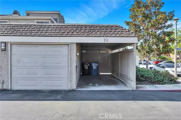 Newport Beach, CA 92663,19 Sand Dollar Court