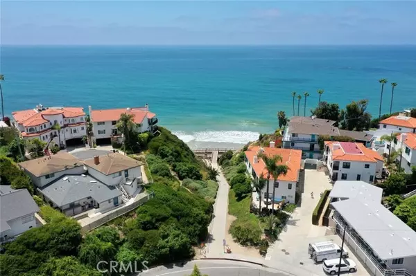 San Clemente, CA 92672,227 West Canada