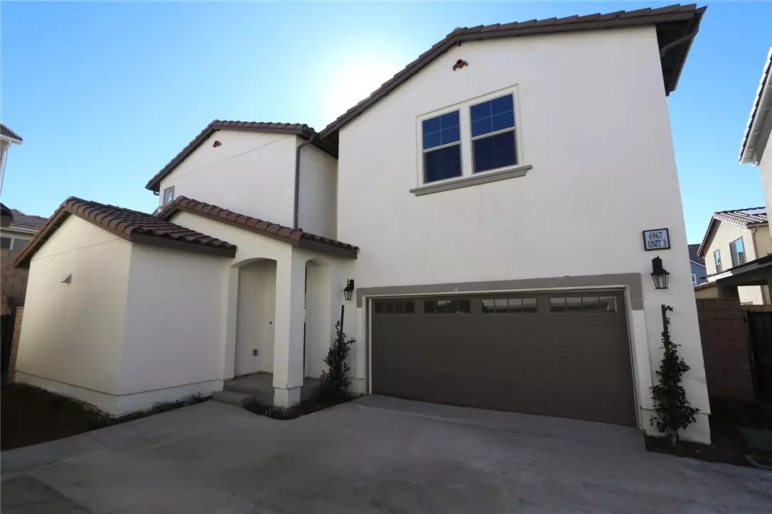 Fontana, CA 92336,6967 Mallow Drive