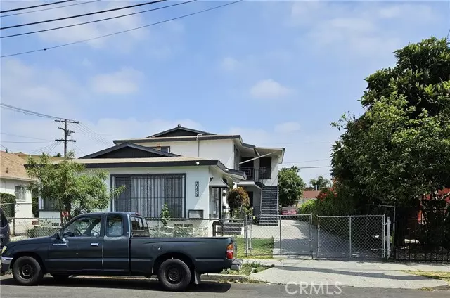 Los Angeles, CA 90011