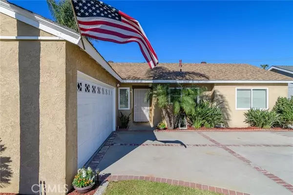 Huntington Beach, CA 92647,5681 Stardust Drive