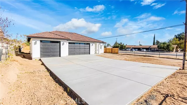 Hesperia, CA 92345,16390 Live Oak Street