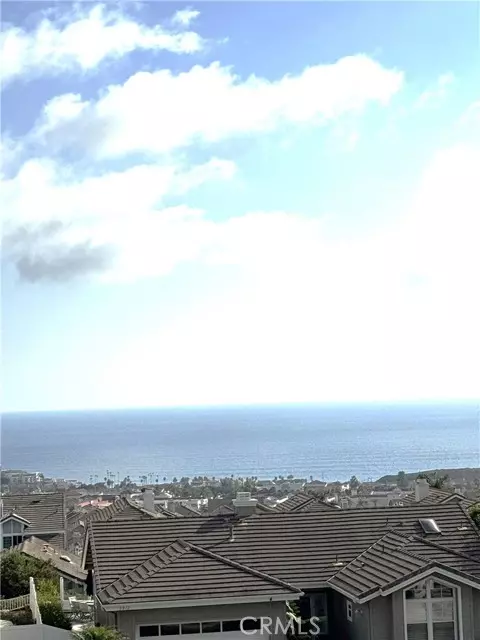 San Clemente, CA 92673,2305 Via Zafiro