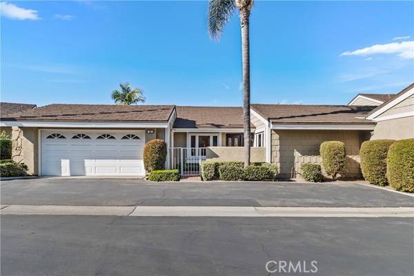 42 Lone Pine, Irvine, CA 92604