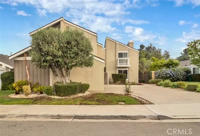 Irvine, CA 92612,4501 Pinyon Tree Lane